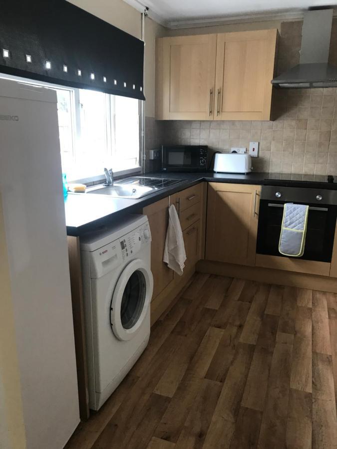 8 Pickering Road * Telford